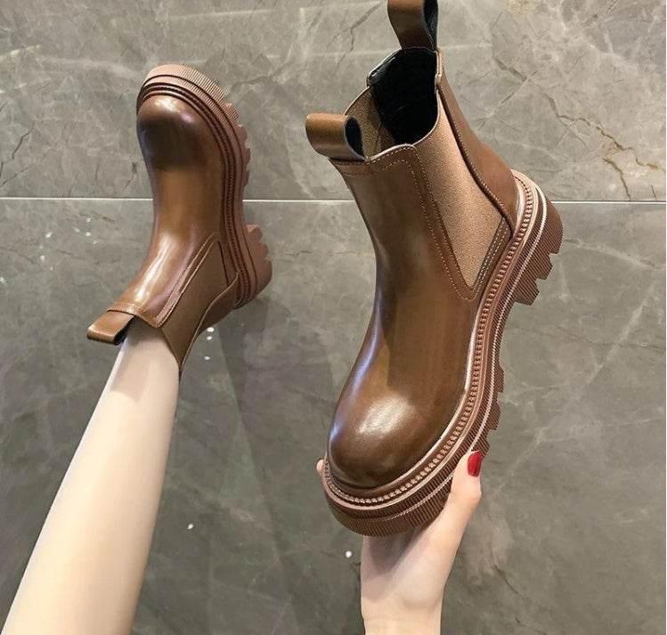 Round Toe Thick-Soled Ankle Boots