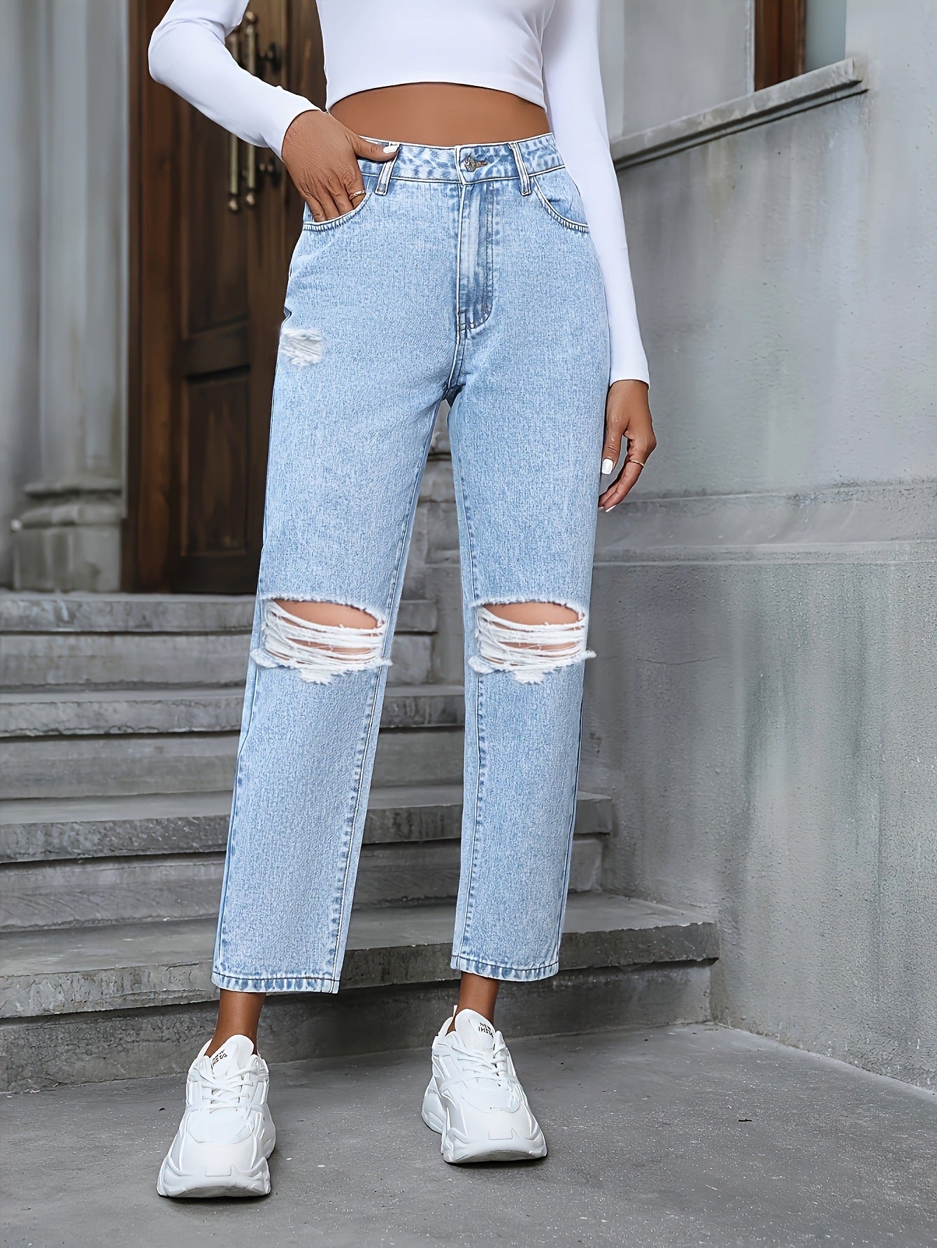 Women's Loose Ripped Jeans