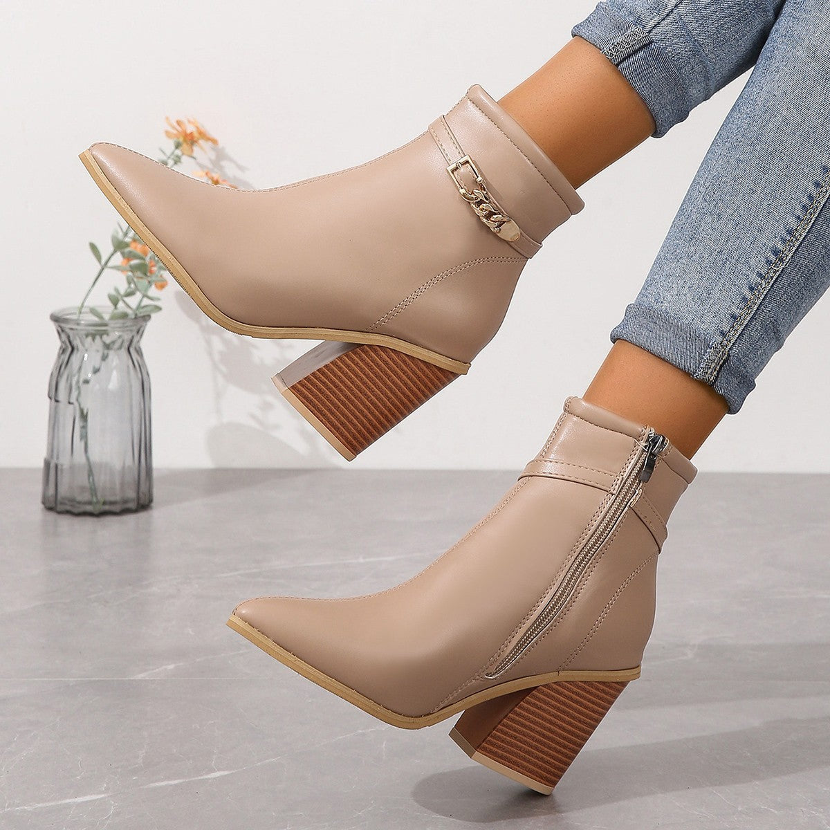 Pointed Toe Chunky Heel Martin